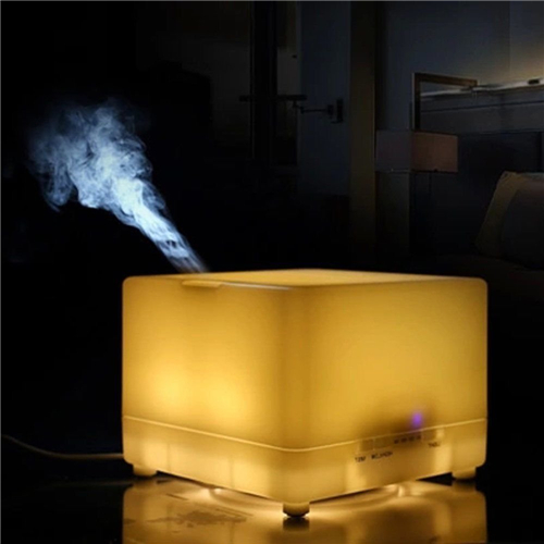700ML Aroma Atomizer Air Humidifier and aroma diffuser for baby room use