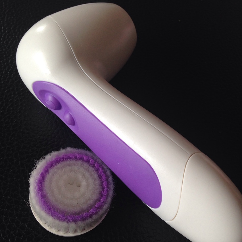 Facial Cleansing  Massager