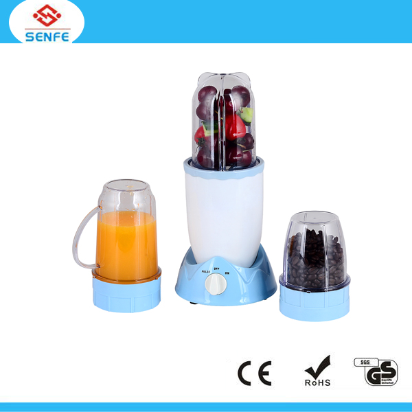 Electric mini blender with mincing . blending and grinding blades 