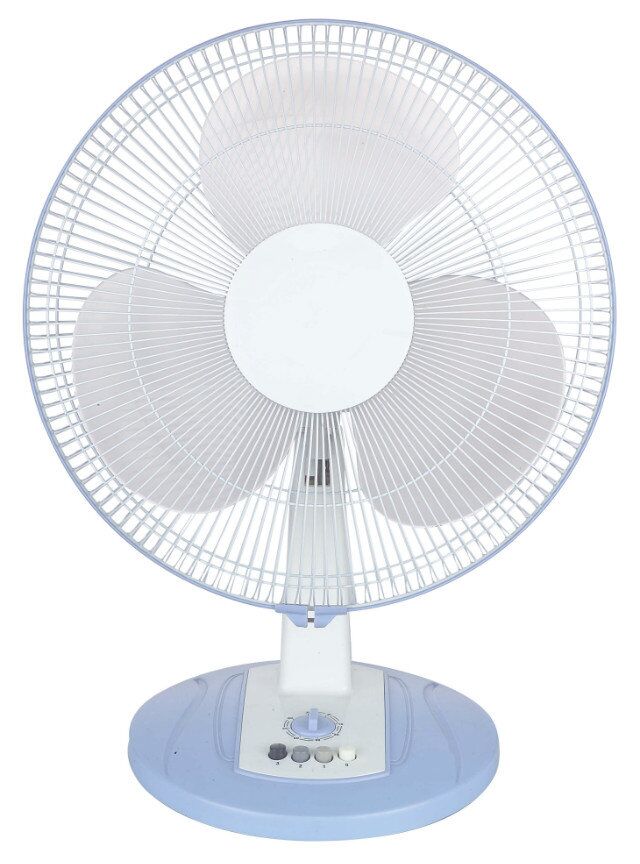 16 Inch Table Fan with 3 Round Lotus Blades