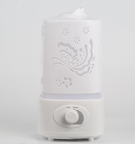 1.5 liters of colorful LED night light humidifier