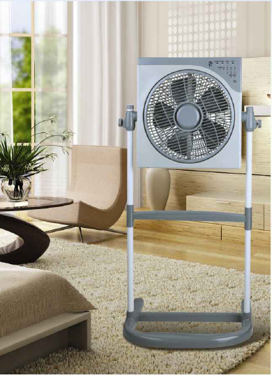 Box fan with plasticstand