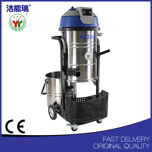 High powered industrial vacuum cleaner for absorbing the iron dust